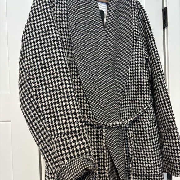 🤍 Bernardo Houndstooth Longline Coat – NWT, Size M 🖤 - Picture 5 of 9